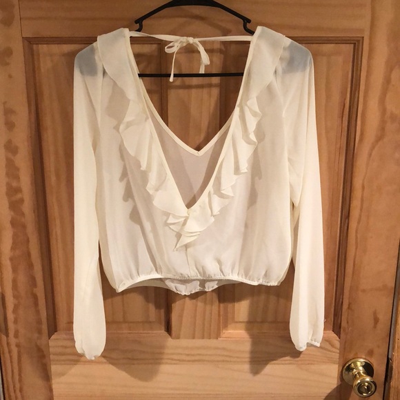 Sheer cream top - Picture 2 of 3